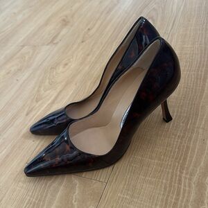 Manolo Blahnik 39 tortoise (new)